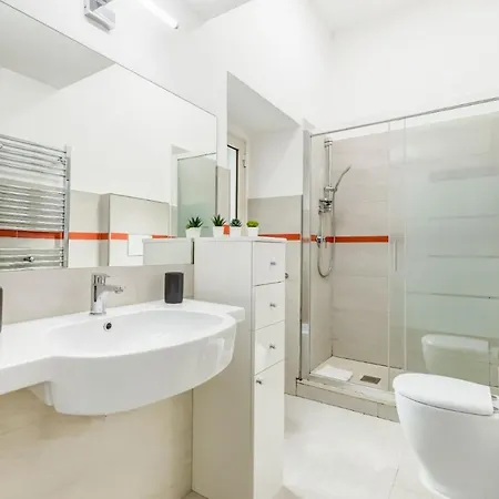 Cosy Apartment- Colosseum- Termini Railway
