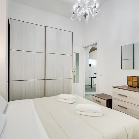 Cosy Apartment- Colosseum- Termini Railway Apartment *